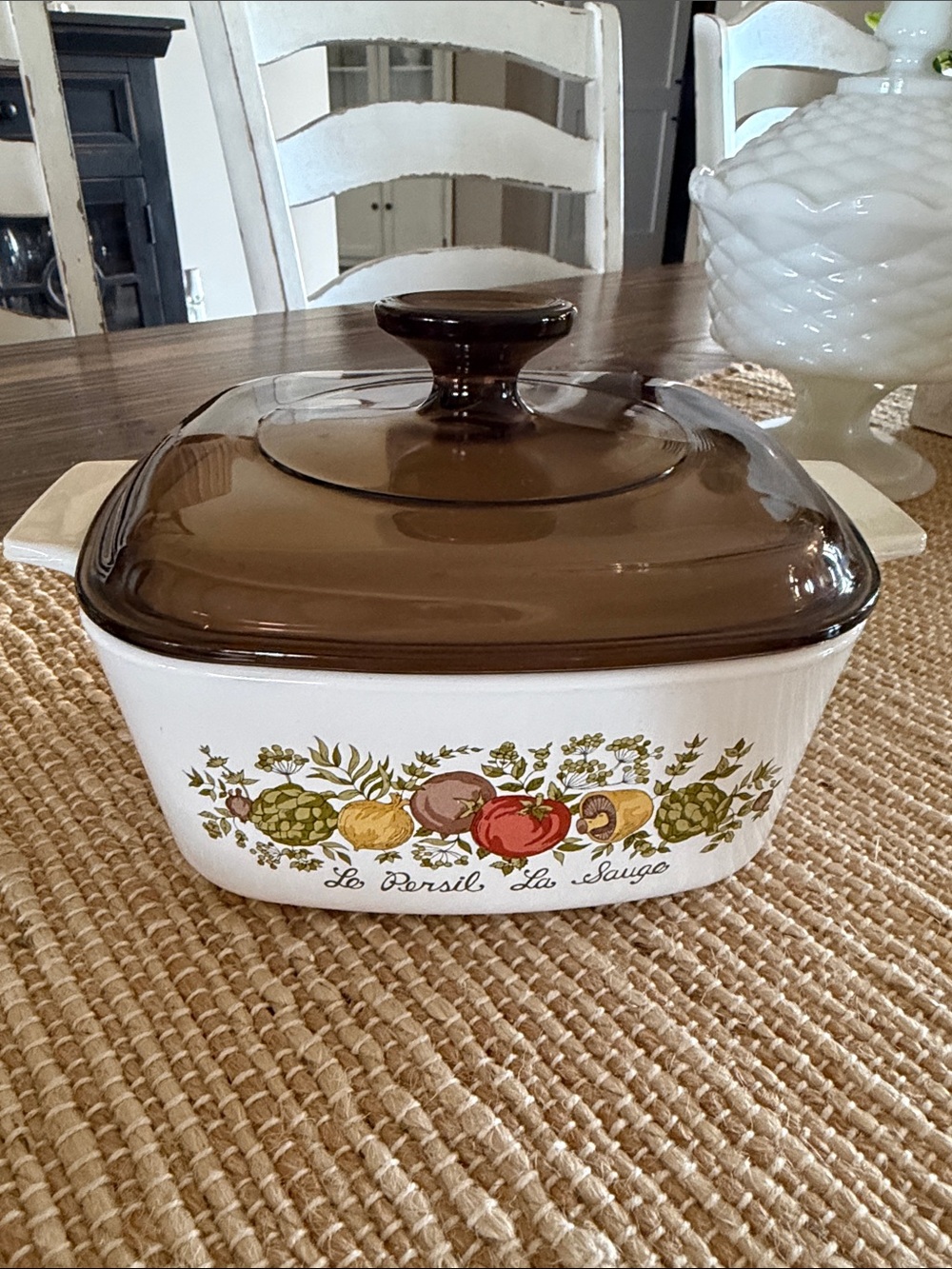 VTG Spice of Life Corning 1.5 Quart Casserole with brown lid
